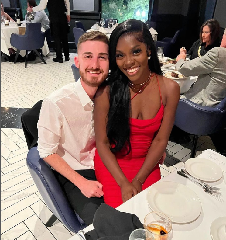 MixerUSA vs. Bumble: Which is Better for Serious Relationships?