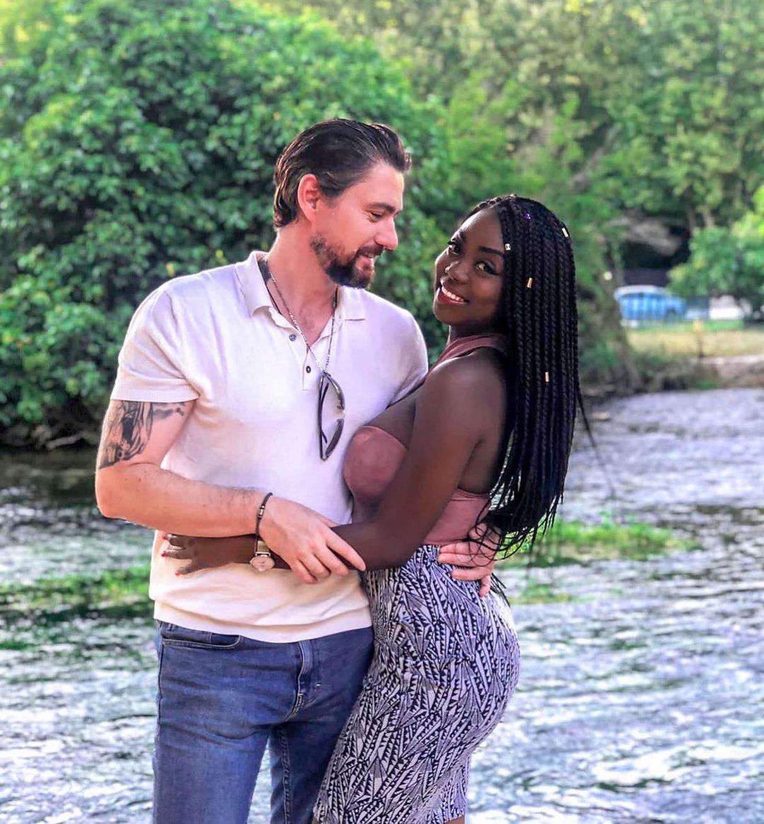 Tired of Tinder? Try MixerUSA for Serious Relationships
