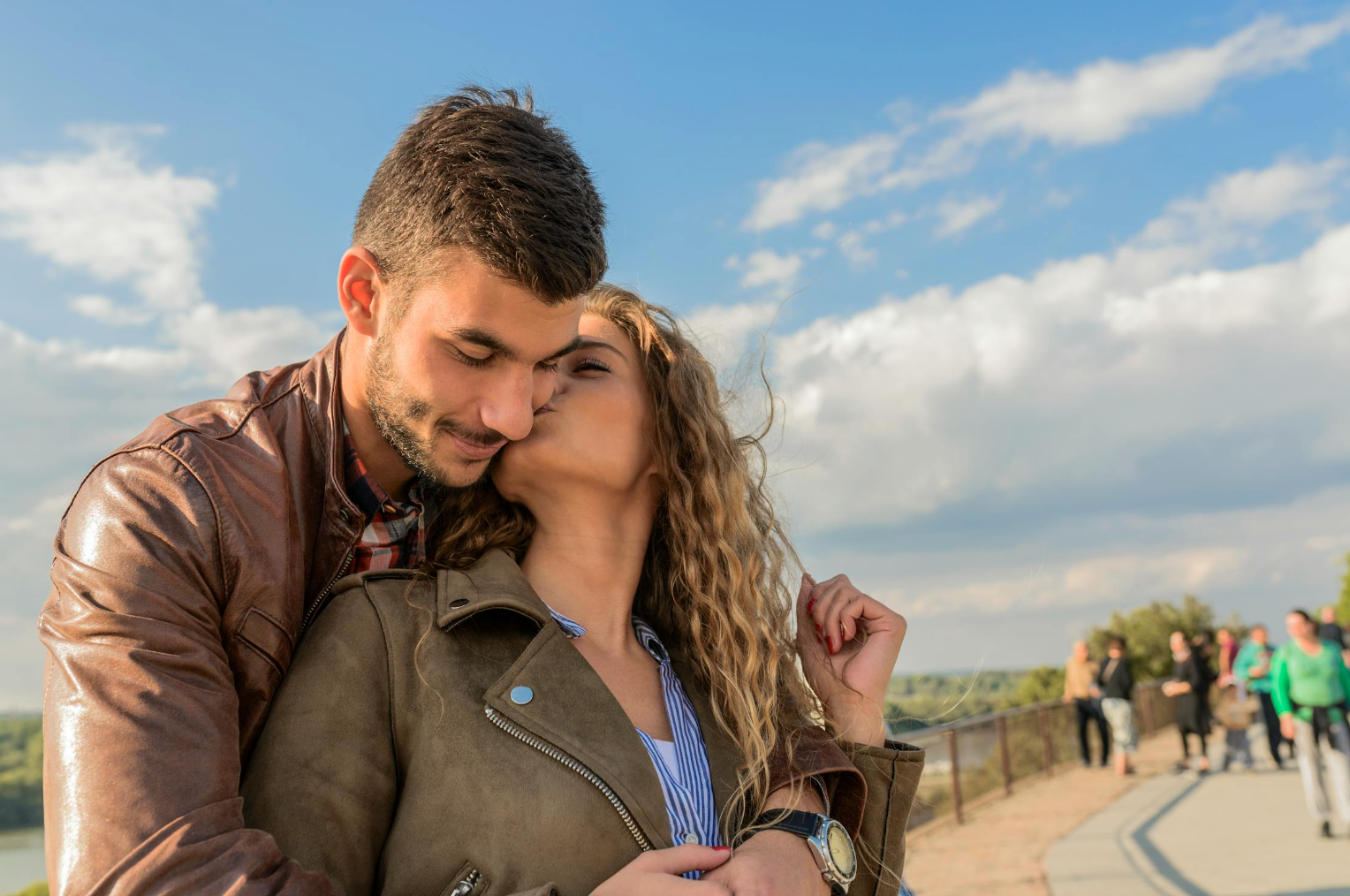 How to Ask Her Out ？Unlocking the Secrets of Dating